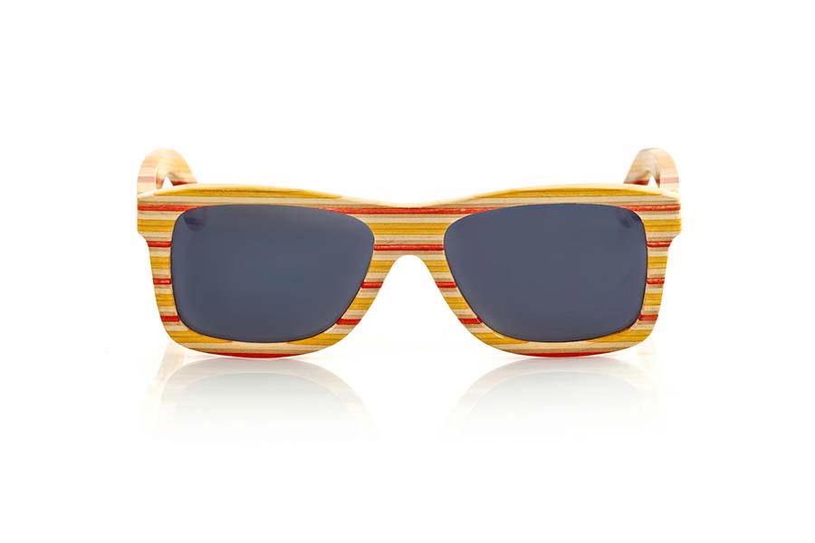 Wood eyewear of Skateboard SUNTIME. Suntime wooden Sunglasses are made of plywood skateboard, 5 layers in shades ranging from cream to red, the Suntime are highly original bold limited edition model with which you will not go desapercibid @. They have a right to for all sides size will surprise its hardness lightness and strength, measures 147x47mm for Wholesale & Retail | Root Sunglasses® 