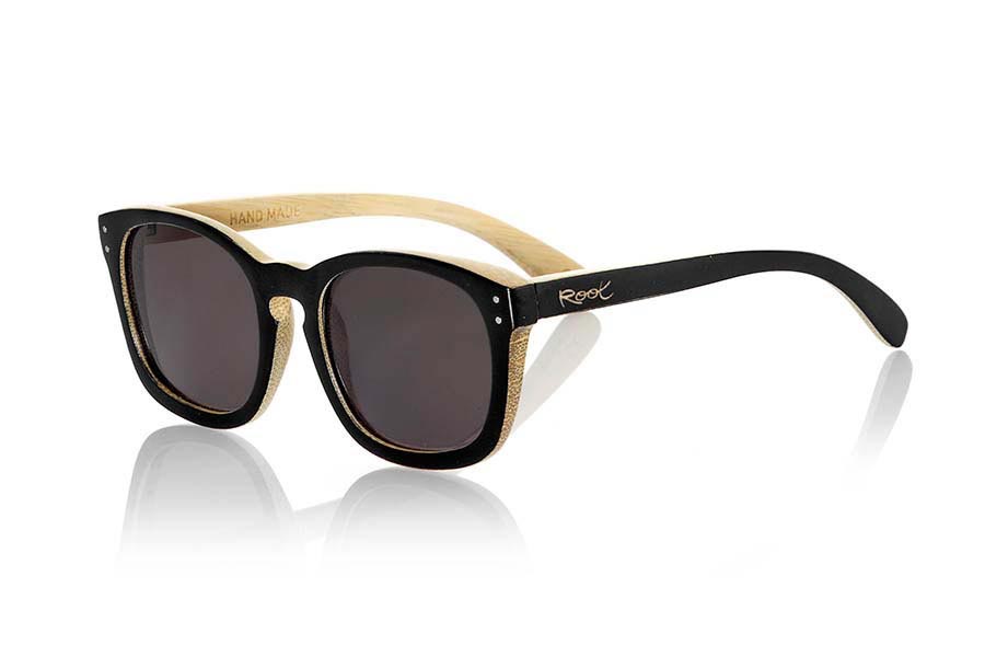 Wood eyewear of Bamboo JAZZ. Sunglasses Wood Jazz are made of bamboo wood with solid black front, the Jazz are an elegant and discreet unisex model suitable for any occasion. Front size: 150x53mm. for Wholesale & Retail | Root Sunglasses® 