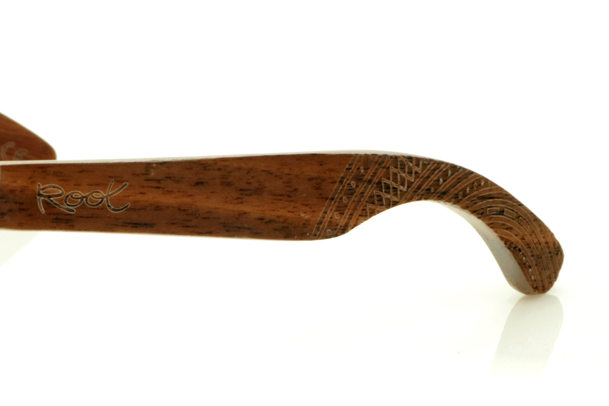 Gafas de Madera Natural de Walnut modelo ISHCO - Venta Mayorista y Detalle | Root Sunglasses® 