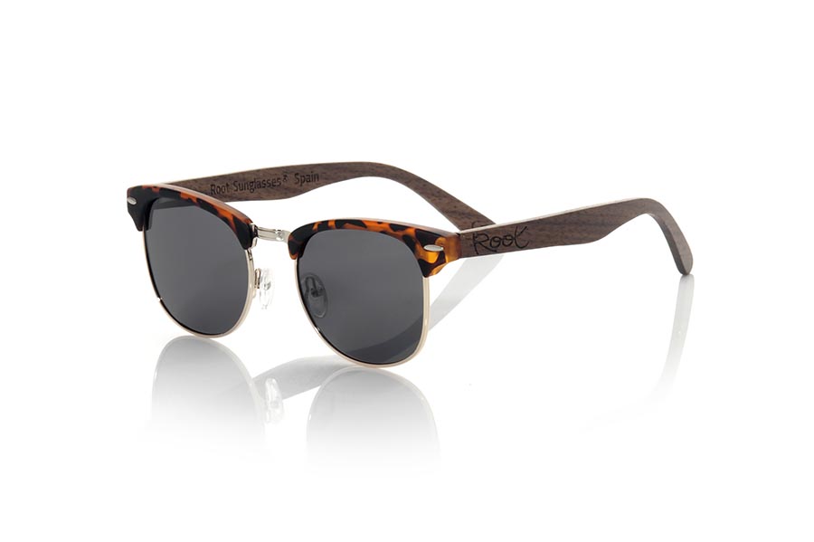 Wood eyewear of Walnut modelo TINE Wholesale & Retail | Root Sunglasses® 