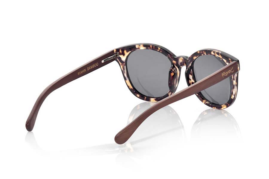 Wood eyewear of Bamboo modelo RIAHN Wholesale & Retail | Root Sunglasses® 