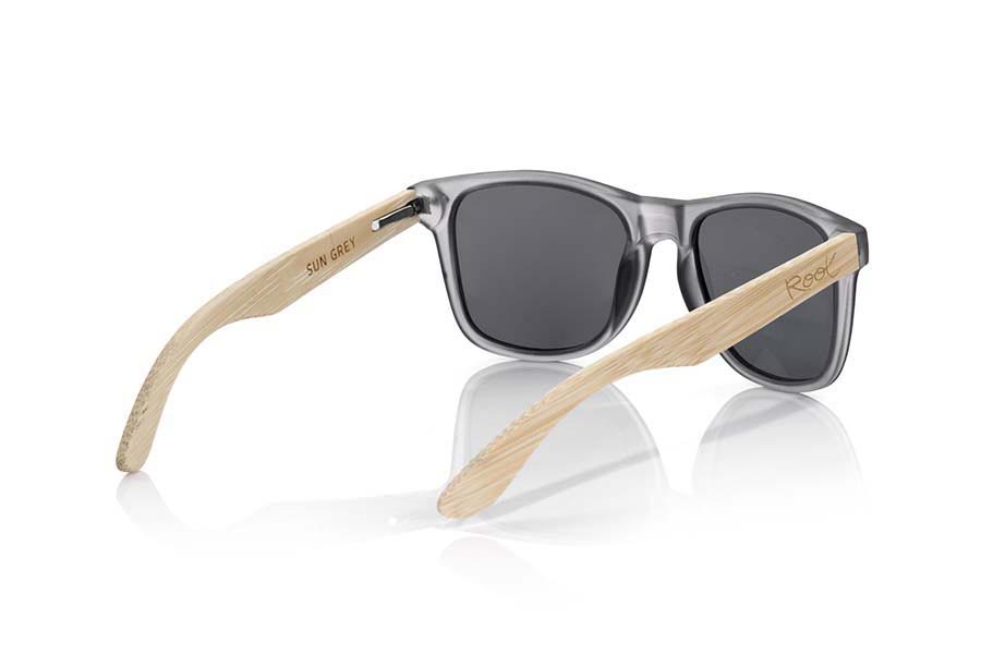 Wood eyewear of Bamboo SUN GREY MX. SUN GREY MX sunglasses are manufactured with the front panel transparent matte grey plastic and natural bamboo wood pins combined with four colors of lenses that allow you to adapt to your style. Front size: 145x48mm for Wholesale & Retail | Root Sunglasses® 