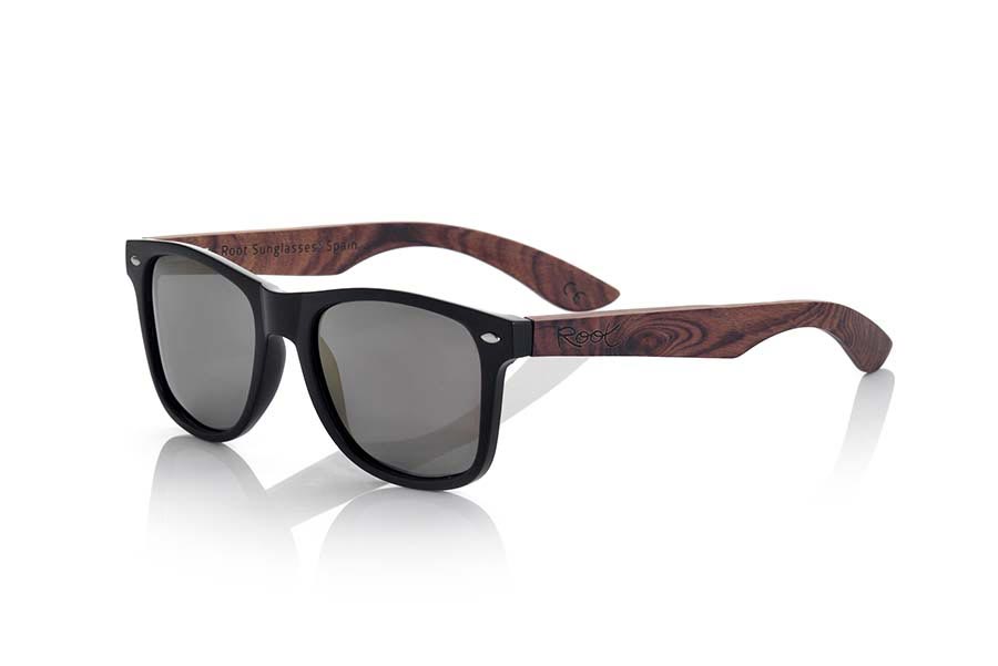 Wood eyewear of Rosewood SUN MATT MX. SUN MATT MX sunglasses are manufactured with the front panel Matt Black synthetic material and natural rosewood pins combined with four colors of lenses that allow you to adapt to your style. Front size: 145x48mm for Wholesale & Retail | Root Sunglasses® 