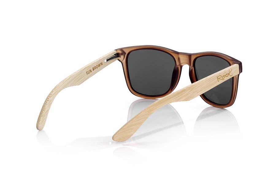 Wood eyewear of Bamboo SUN BROWN MX. SUN BROWN MX sunglasses are manufactured with the front matte transparent Brown plastic and natural bamboo wood pins combined with four colors of lenses that allow you to adapt to your style. Front size: 145x48mm for Wholesale & Retail | Root Sunglasses® 