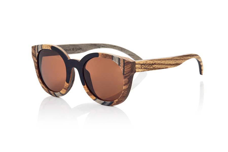 Gafas de Madera Natural de Mpingo modelo BORNEO | Root Sunglasses®