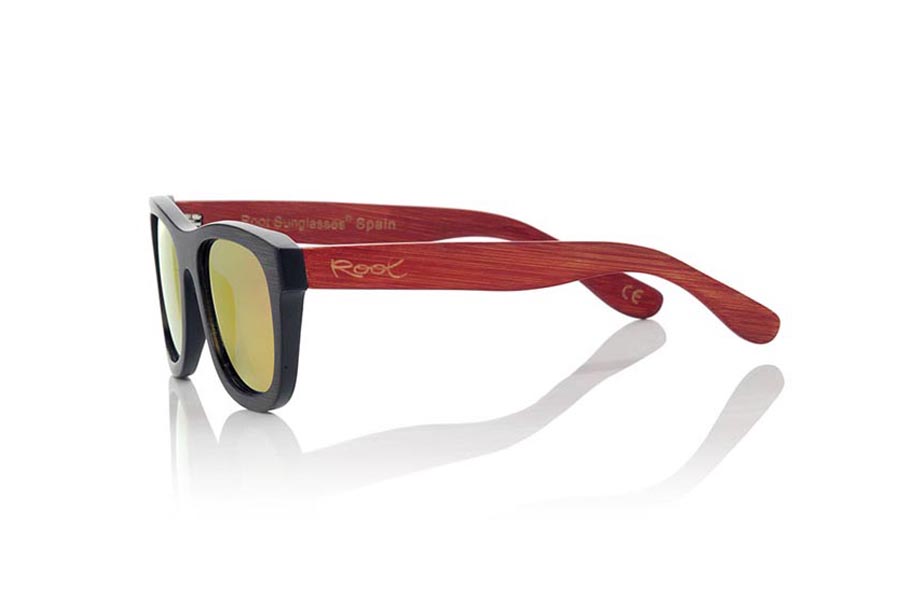 Gafas de Madera Natural de Bambú modelo RUNA S | Root Sunglasses® 