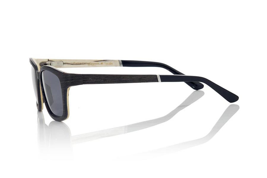 Gafas de Madera Natural de Mpingo modelo MADEIRA - Venta Mayorista y Detalle | Root Sunglasses®