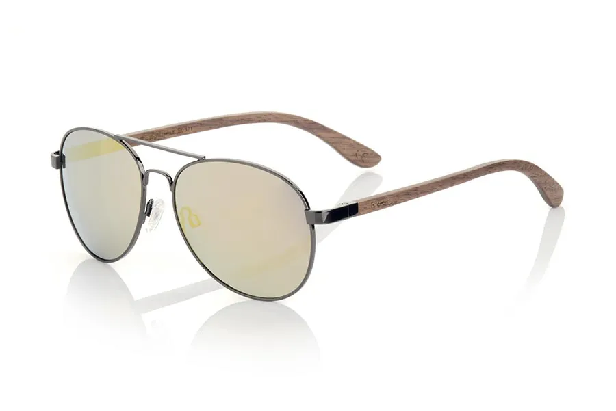 Wood eyewear of Zebrano MUNCHEN. MUNCHENsunglasses are made of black metal frame and natural Zebrano wood temples. A classic Aviator style model combined with several lenses to adapt to your personal style. You will love the combination in zebra wood. Front measurement: 150x50mm for Wholesale & Retail | Root Sunglasses® 