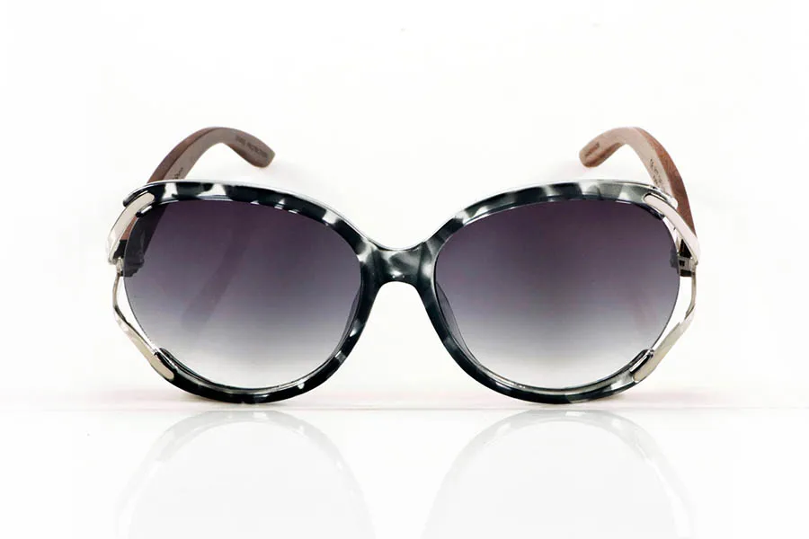 Gafas de Madera Natural de Walnut modelo KARLA - Venta Mayorista y Detalle | Root Sunglasses® 